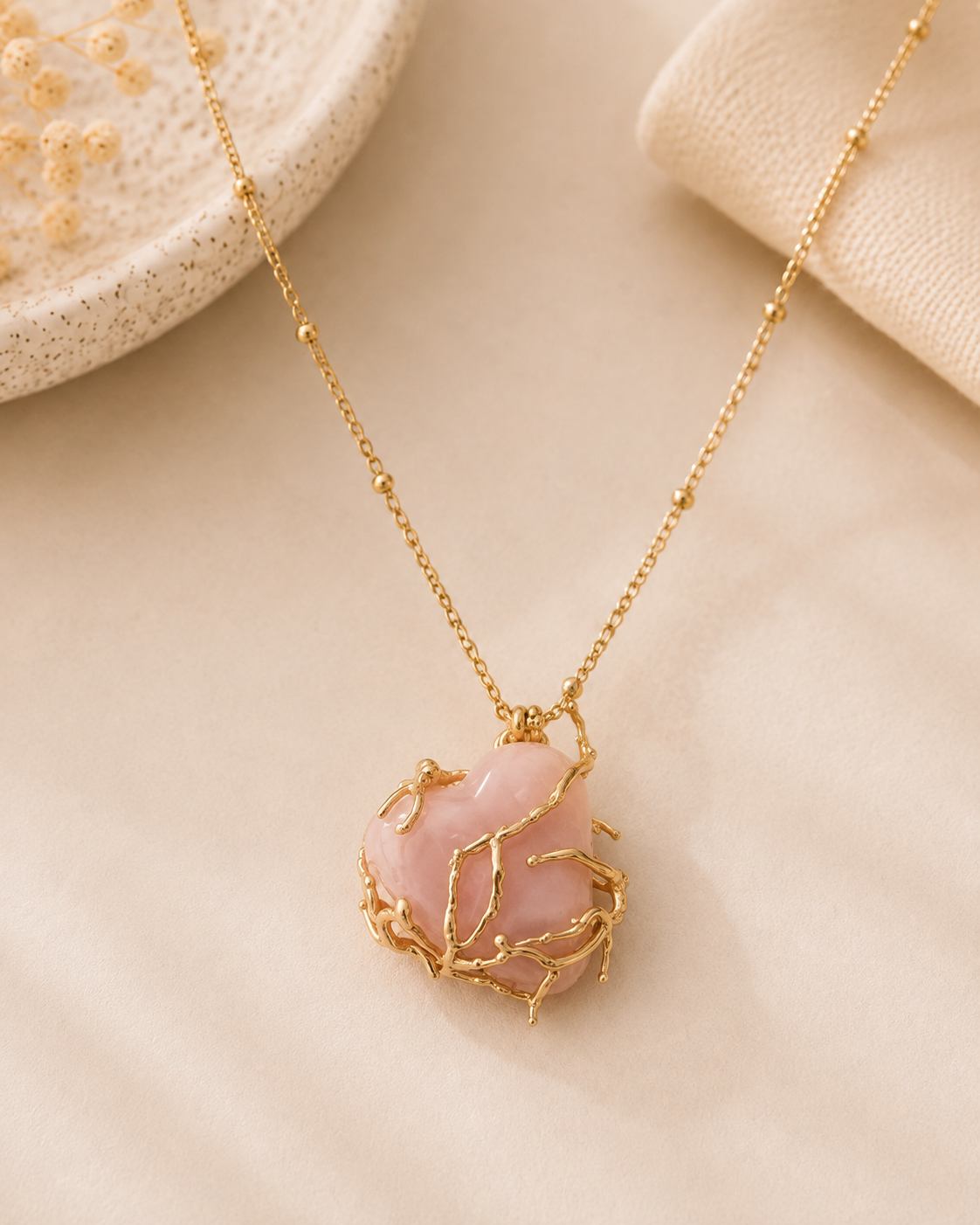 Colar com Pendente Coração Rosa