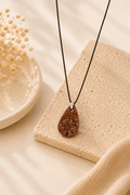 Pink Chestnut Ethnic Necklace €18