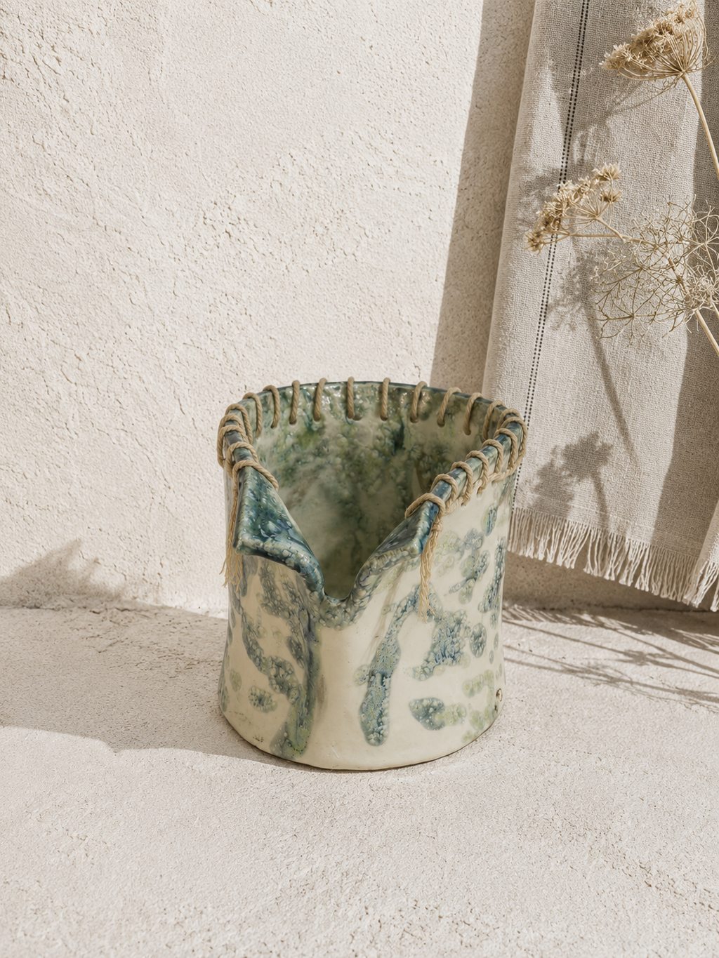 Esmeralda Yarn Bowl